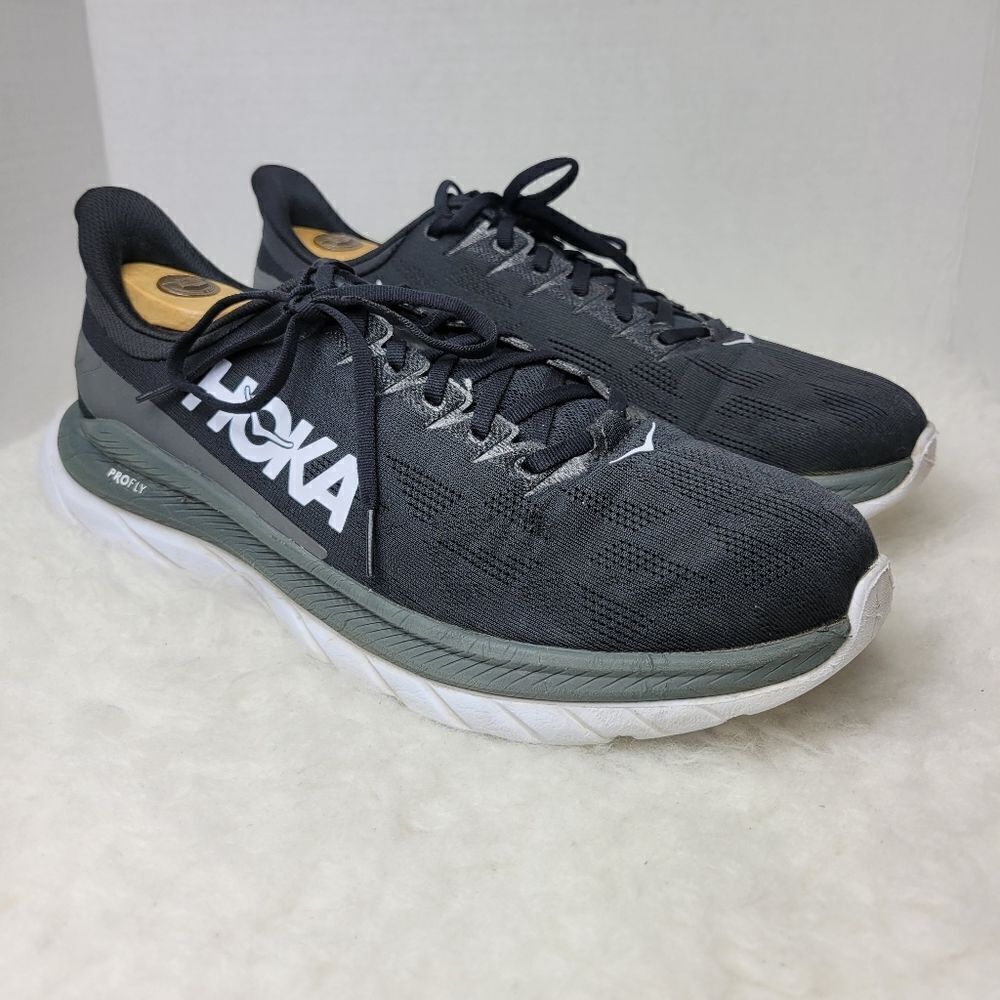 Hoka One One Mach 4 Pro Fly Black Running Mens Sneakers Shoes Size 11.5 D